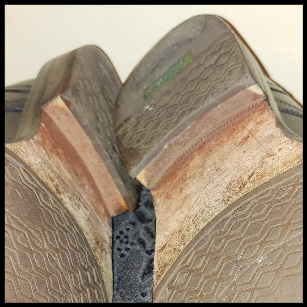 Johnston & Murphy Leather Cap Toe Dress Shoes - Picture 8 of 15